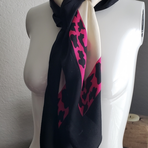 Vintage silk scarf - Picture 2 of 8